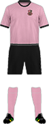 Kit COURAGE F.C.